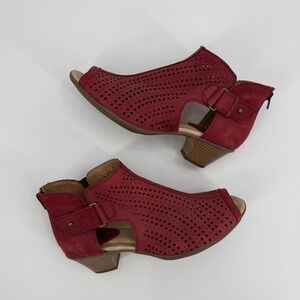Earth Keri Burgundy Suede Leather Perforated Peep-toe Booties Women Size 9.5B